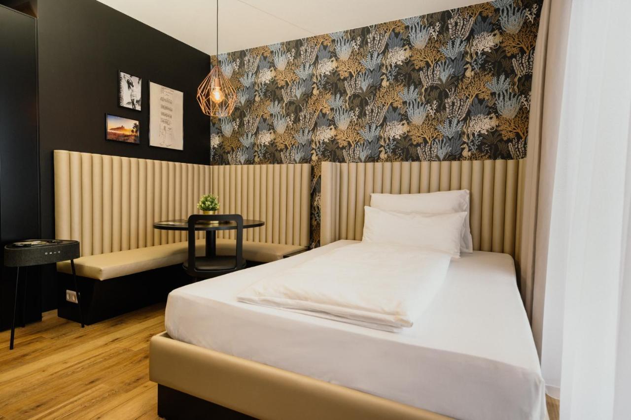 Aparthotel Rioca Neu-Ulm Posto 5 Zewnętrze zdjęcie